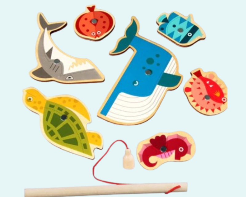 Pescaria Magnética de Madeira: crianças aprendendo com brinquedos lúdicos